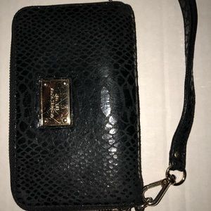 MICHAEL Kors Wristlet (gently used)